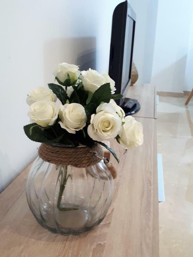 Apartamento Plaza Alfonso XII Málaga Extérieur photo